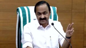 केरल सरकार ने पहली ही कैबिनेट मीटिंग में किया 2 गारंटी लागू करने का फैसला, CM ने किया मुफ्त बस यात्रा का ऐलान; बुजुर्गों के लिए भी बनेगा नया विभाग​on June 10, 2026 at 7:53 am
