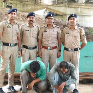 बिलासपुर में 13.39 ग्राम चिट्टे के साथ दो तस्कर गिरफ्तार:इलेक्ट्रॉनिक वेटिंग मशीन बरामद; बाइक जब्त, NDPS एक्ट के तहत केस