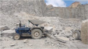 बेंगलुरु में पत्थर की खदान में काम कर रहे मजदूरों पर गिर गई चट्टान, बिहार के 7 लोगों की मौत​on July 2, 2026 at 6:12 am