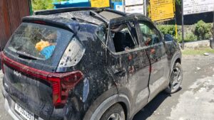 चंबा में चलती कार पर पहाड़ी से गिरा पत्थर, 14 साल की लड़की की मौत; बन्नी माता मंदिर से लौट रहा था परिवार​on July 6, 2026 at 3:51 pm