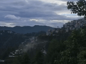 हिमाचल में आज-कल बारिश का अलर्ट:छह दिन राहत के आसार नहीं; अब तक नॉर्मल से 63% ज्यादा बरसे बादल