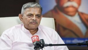 राम मंदिर चढ़ावा चोरी विवाद पर RSS का पहला रिएक्शन, कहा- राम भक्तों की भावना को आघात पहुंचा​on July 3, 2026 at 9:52 am