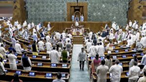 संसद के मॉनसून सत्र का दूसरा दिन, NEET पेपर लीक मुद्दे पर अड़ा विपक्ष; यहां पढ़ें LIVE अपडेट्स​on July 21, 2026 at 4:44 am