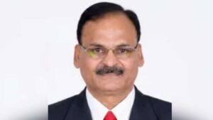 कर्नाटक लोक सेवा आयोग के चेयरमैन को गवर्नर ने किया सस्पेंड, सामने आई वजह​on July 14, 2026 at 4:04 am