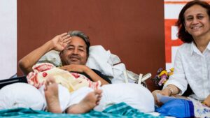 ”…तो मैं अनशन खत्म कर दूंगा”, सोनम वांगचुक ने केंद्र को लेटर लिखकर बताई अपनी शर्तें​on July 22, 2026 at 11:54 am