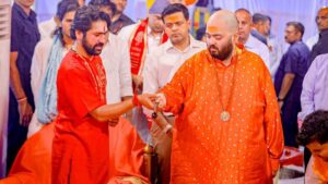 बागेश्वर धाम पहुंचे अनंत अंबानी, लगाई अर्जी; धीरेंद्र शास्त्री ने कराए दिव्य दर्शन​on July 2, 2026 at 4:59 pm