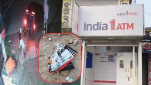 थार से आए, ATM बांधा और उखाड़कर घसीटते हुए ले गए लुटेरे, CCTV फुटेज आया सामने​on July 11, 2026 at 5:37 am