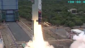 भारत ने स्पेस सेक्टर में रचा इतिहास! श्रीहरिकोटा से पहला प्राइवेट रॉकेट ‘विक्रम-1’ का हुआ लॉन्च, जानें इसकी खूबियां​on July 18, 2026 at 6:36 am