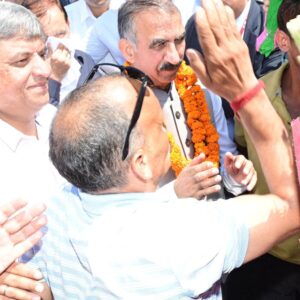 मुख्यमंत्री सुक्खू ने चंबा को दी करोड़ों की सौगात:200 बेड अस्पताल सहित कई विकास परियोजनाओं का लोकार्पण-शिलान्यास