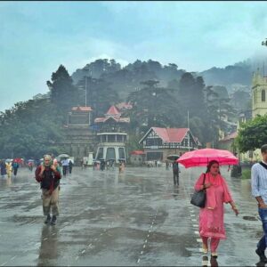 हिमाचल में आज भारी बारिश के आसार:कई स्थानों पर बिजली गिरने की आशंका ;IMD ने कई जिलों के लिए येलो अलर्ट किया जारी