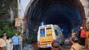 उत्तराखंड के चमोली में निर्माणाधीन DRT टनल के अंदर मलबा गिरने से बड़ा हादसा, 20 से ज्यादा मजदूर फंसे; 16 किए गए रेस्क्यू​on August 13, 2026 at 2:53 pm