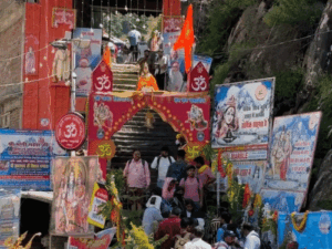 हिमाचल की मणिमहेश यात्रा में चाय-टेंट के रेट फिक्स:श्रद्धालुओं से अवैध वसूली होगी बंद; पैदल यात्रियों के लिए भी नियम हुए सख्त
