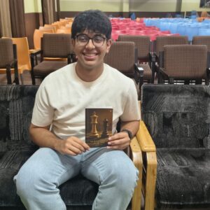 मंडी के 17 वर्षीय मौर्या ने शतरंज पर लिखी किताब:9 साल से खेल रहे, ‘The Psychology of 64 Squares’ में बताया जिंदगी पर असर