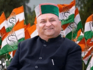 हिमाचल कांग्रेस संगठन विस्तार के लिए दिल्ली पहुंचे विनय कुमार:आज वेणुगोपाल-पाटिल से करेंगे चर्चा; प्रेसिडेंट बनने के 10 महीने बाद भी कार्यकारिणी नहीं बनी