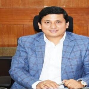 हिमाचल में 5 IAS अधिकारियों को एडिशनल चार्ज:आदित्य नेगी को डायरेक्टर इंडस्ट्री, केके सरोच को टूरिज्म; शिवम को HRTC MD की जिम्मेदारी
