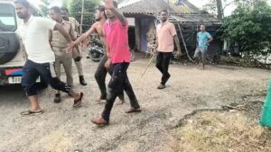कार के अंदर घुसकर महिला से गैंगरेप की वारदात, 6 लोगों पर लगा आरोप, पुलिस ने शुरू की कार्रवाई​on August 13, 2026 at 1:21 pm