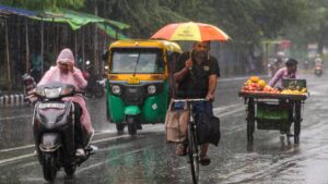बिहार-झारखंड और महाराष्ट्र से लेकर पूर्वोत्तर भारत तक आज मूसलाधार बारिश के आसार, दिल्ली का कैसा रहेगा मौसम?​on August 6, 2026 at 1:29 am