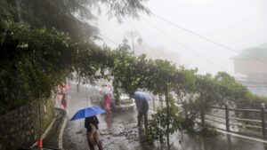 यूपी-एमपी और बिहार में भारी बारिश का अलर्ट, मौसम विभाग ने जारी किया ऑरेंज अलर्ट, दिल्ली में बूंदाबांदी के आसार​on August 20, 2026 at 1:38 am