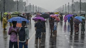 दिल्ली में कब तक होगी बारिश? मौसम विभाग ने बताया देशभर का हाल; जगह-जगह लगा जाम, जानें स्कूलों का हाल​on August 7, 2026 at 2:37 pm
