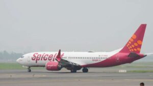 मुंबई में बारिश के चलते उड़ानों पर पड़ सकता है असर, SpiceJet ने यात्रियों के लिए जारी की एडवाइजरी​on August 11, 2026 at 2:50 am