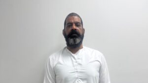 दुबई से भारत लाया गया ₹6000 करोड़ केस का आरोपी माफिया ‘वीरेंदर बैसोया’, गृहमंत्री बोले- ‘बेरहमी से इनका इकोसिस्टम खत्म कर रहे’​on August 14, 2026 at 4:47 am
