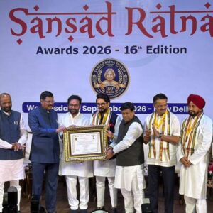 हमीरपुर सांसद की समिति को मिला संसद रत्न पुरस्कार:MP अनुराग ठाकुर ने कर्मचारियों को समर्पित किया, शानदार काम के लिए मिला