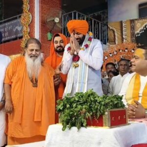 हिमाचल पहुंचे हरियाणा के सीएम नायब सैनी:ऊना में जन्माष्टमी महोत्सव में शिरकत की, बोले-PM मोदी ने सनातन संस्कृति को मजबूती दी