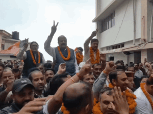 शिमला जिला परिषद में 26 साल बाद BJP का कब्जा:सत्तारूढ़ कांग्रेस के लिए वॉर्निंग बेल; मंत्रियों-विधायकों की फौज भी नहीं दिला सकी जीत