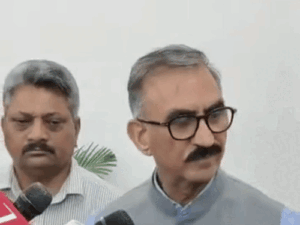 हिमाचल CM बोले-ट्रेजरी मजबूत हुई तो कर्मचारियों-पेंशनरों का एरियर देंगे:कहा-किसी के दबाव में नहीं आएगी सरकार; RDG बंद होने से भुगतान में देरी