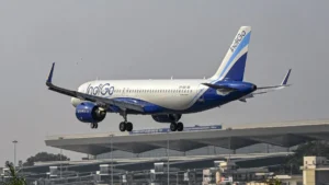दोहा-बेंगलुरु IndiGo फ्लाइट में क्रू मेंबर की तबीयत बिगड़ी, मस्कट डायवर्ट हुई उड़ान​on September 3, 2026 at 7:23 am