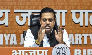 चुनाव आयोग पर घमासान के बीच संबित पात्रा का कांग्रेस पर हमला, नवीन चावला का किया जिक्र​on September 23, 2026 at 5:28 pm