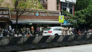 बेंगलुरु में ऑडी के अंदर मृत अवस्था में मिला शख्स, सीसीटीवी फुटेज में देर रात आती दिखी कार​on September 20, 2026 at 8:35 am