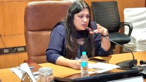 छात्रा की NSA के तहत हिरासत पर सुप्रीम कोर्ट की अहम टिप्पणी, ”नोएडा DM मेधा रूपम को अकेले जिम्मेदार नहीं ठहरा सकते”​on September 23, 2026 at 10:24 am