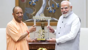 दिल्ली पहुंचे योगी आदित्यनाथ ने की पीएम मोदी से मुलाकात, अमित शाह और नितिन नवीन से भी मिलेंगे​on September 26, 2026 at 9:21 am