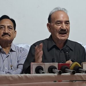 कांग्रेस नेता बोले- ज्ञानेश कुमार इस्तीफा दें:मंडी में वोट चोरी के आरोपों पर BJP को घेरा, कहा- मतदाता सूची में गड़बड़ी की जांच हो