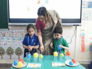 हिमाचल-नर्सरी से पहली कक्षा में दाखिले की उम्र तय:प्राइवेट-सरकारी सभी स्कूलों पर लागू होंगे नियम; अधिक उम्र पर भी एडमिशन देनी होगी