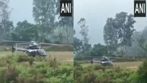VIDEO: उड़ान के बीच रुद्रप्रयाग में अचानक हेलीकॉप्टर की हुई इमरजेंसी लैंडिंग, चालक दल समेत 6 लोग थे सवार​on October 6, 2026 at 12:02 pm