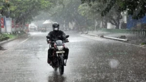 देश के सात राज्यों में आज मूसलाधार बारिश के आसार, केरलम-तमिलनाडु में ऑरेंज अलर्ट; 60 KM/h की रफ्तार से चलेंगी हवाएं​on October 23, 2026 at 2:28 am