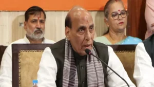 LIVE: ‘बांग्लादेश की तर्ज पर रिजीम चेंज की कोशिश, इनका एजेंडा देश में आग लगाना’, राजनाथ सिंह का विपक्ष पर जोरदार हमला​on October 16, 2026 at 4:53 am