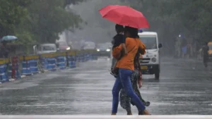 उत्तराखंड से लेकर केरल तक आज भारी बारिश की चेतावनी, बिहार में 60 किमी की स्पीड से चलेंगी हवाएं! हरियाणा-पंजाब में बदलेगा मौसम​on October 9, 2026 at 2:27 am