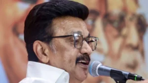 SIR और ज्ञानेश कुमार को लेकर क्या होगी DMK की अगली रणनीति? स्टालिन आज पार्टी सांसदों के साथ करेंगे मंथन​on October 17, 2026 at 7:02 am