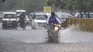 बंगाल समेत 10 से अधिक राज्यों में आज भारी बारिश का अलर्ट, यहां पर 60 किमी की स्पीड से चलेंगी हवाएं​on October 3, 2026 at 3:34 am
